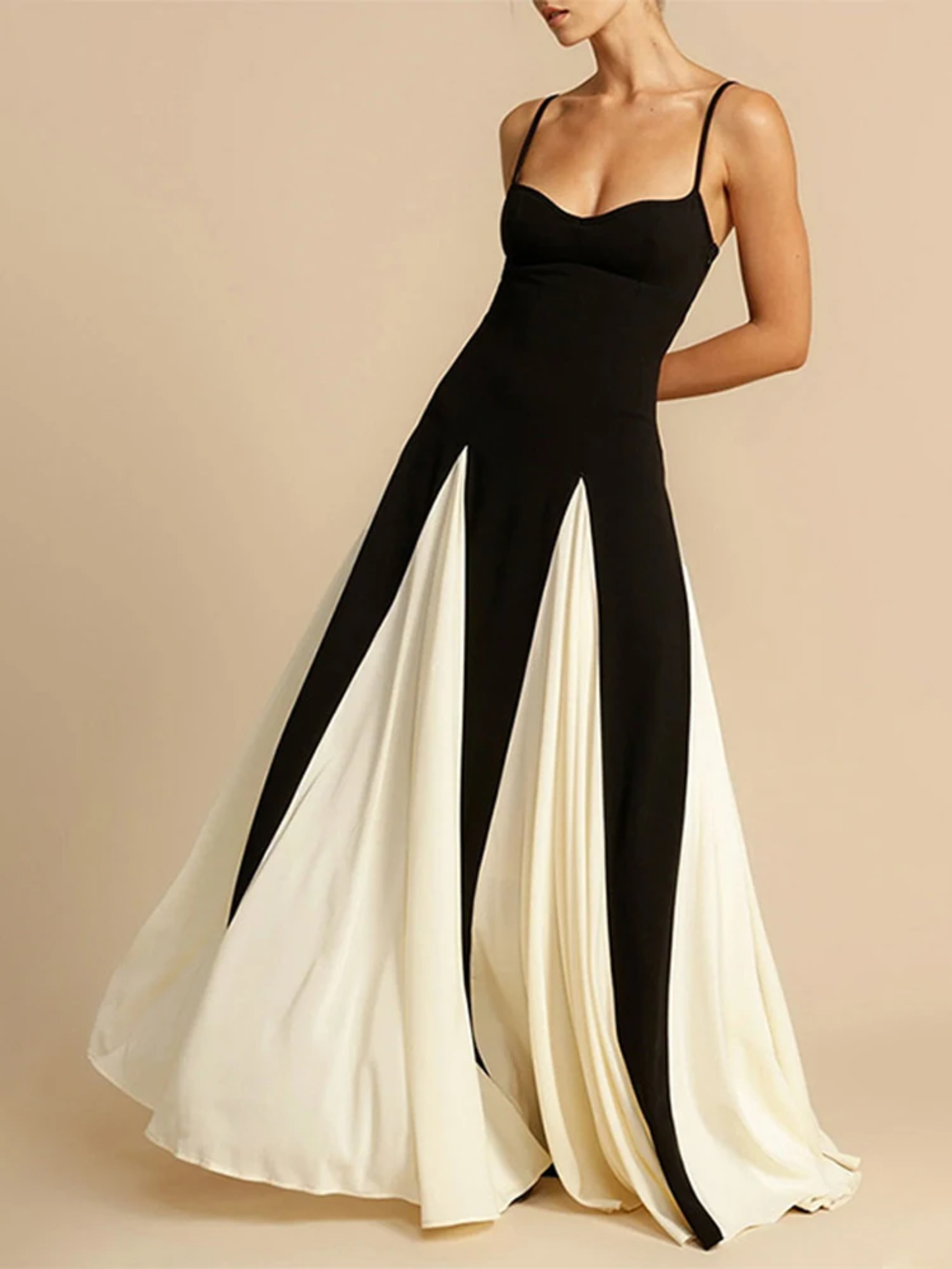 ANGELICA Maxi Dress